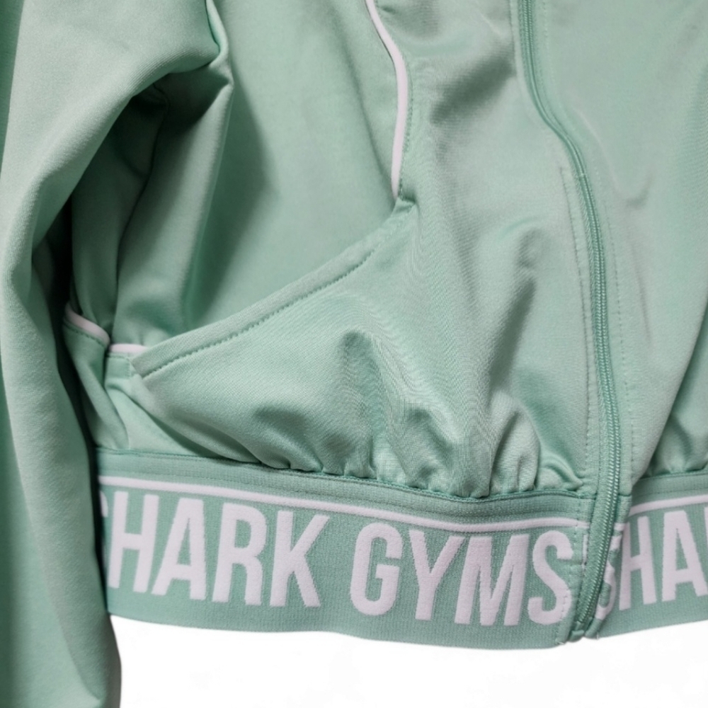 Gymshark Recess Track Top / Full zip crop jacket - Picture 8 of 13